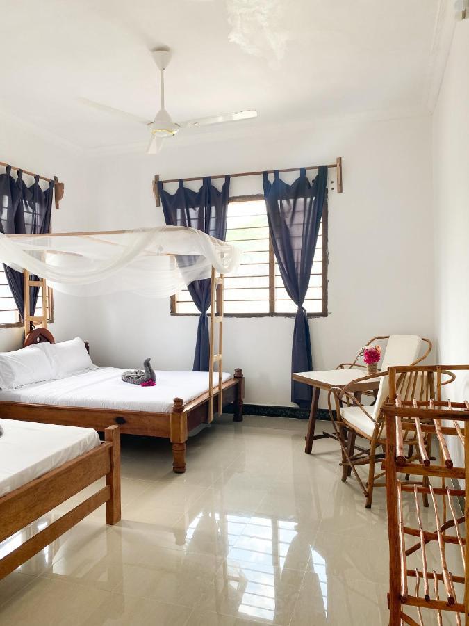 Lighthouse Guesthouse Нунгви Екстериор снимка