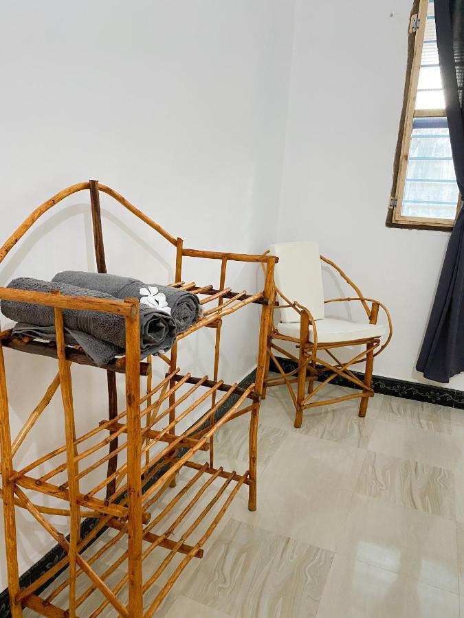 Lighthouse Guesthouse Нунгви Екстериор снимка